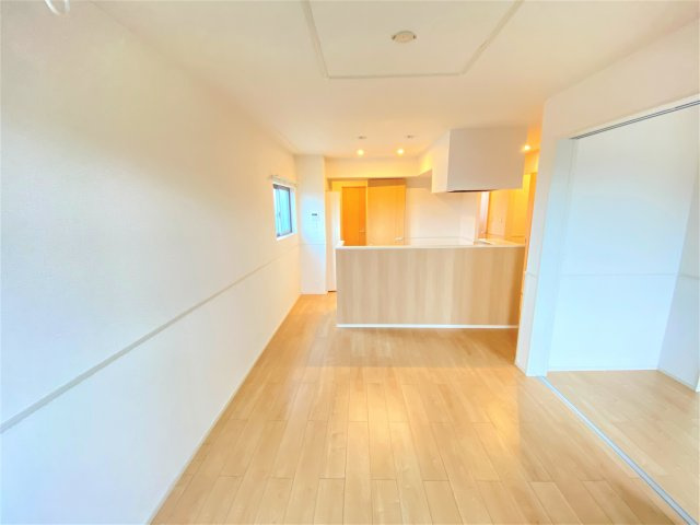 クレッセントムーンの居間・リビング