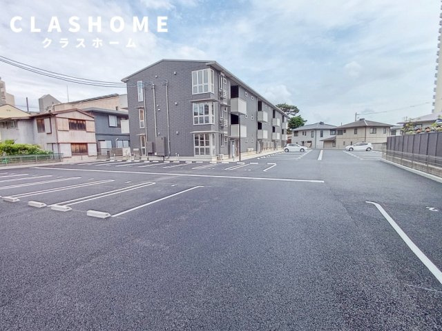 ラ・グリシーヌ　　刈谷市近郊の賃貸ならクラスホーム刈谷店の駐車場