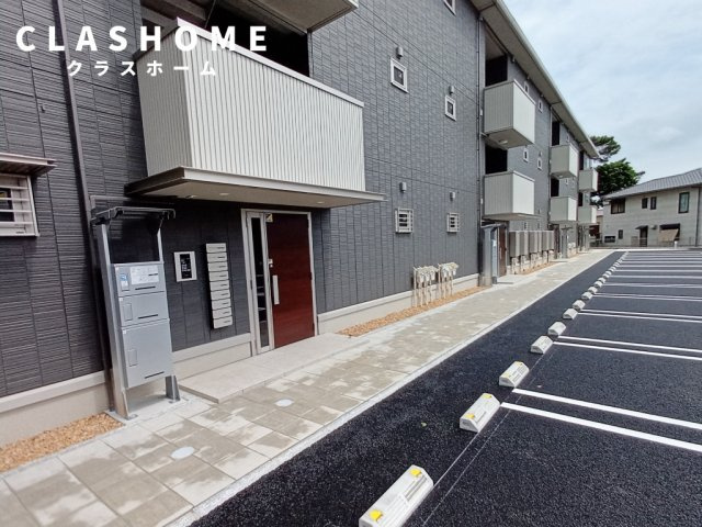 ラ・グリシーヌ　　刈谷市近郊の賃貸ならクラスホーム刈谷店の駐車場