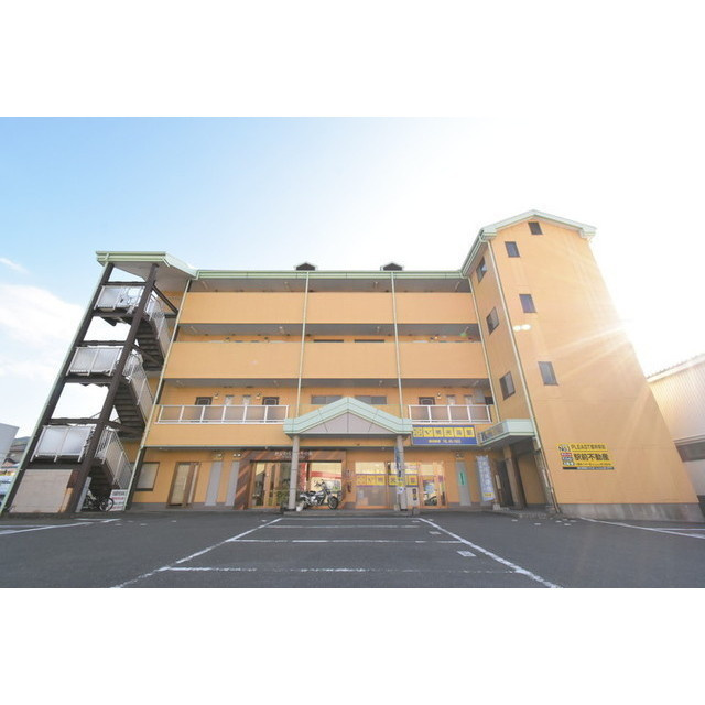 PLEAST御井駅前の外観|建物外観を気になさる方へ、見た目の良い物件です