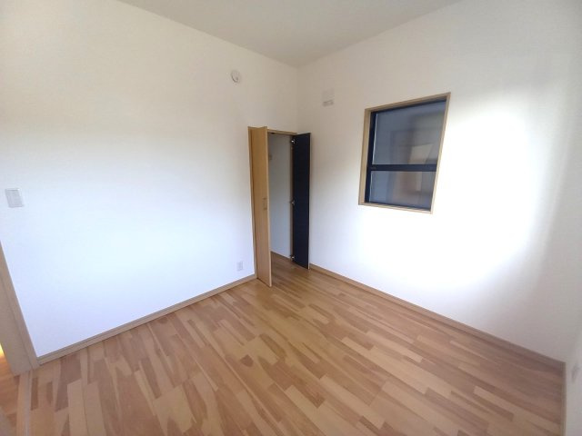 【洋室】 | 新築住宅　高知市鴨部3丁目　Ｂ号地 | 1階洋室