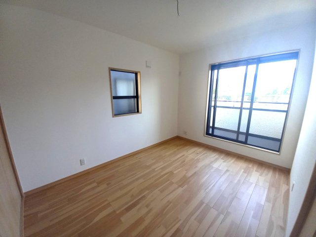 【洋室】 | 新築住宅　高知市鴨部3丁目　Ｂ号地 | 2階6洋