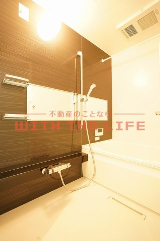 グリーンベルト神浦【キャッシュバック対象物件】の浴室|同建設会社施工の物件の写真となります。※現状優先