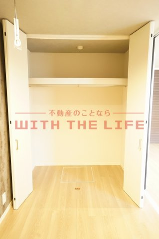 グリーンベルト神浦【キャッシュバック対象物件】の収納|同建設会社施工の物件の写真となります。※現状優先