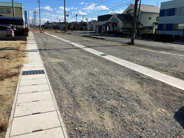 錦町下り立　売土地の前面道路含む現地写真
