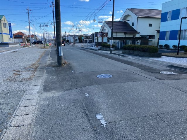 錦町下り立　売土地の前面道路含む現地写真