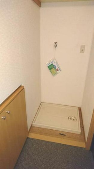 【玄関】 | ハイツワールド幸