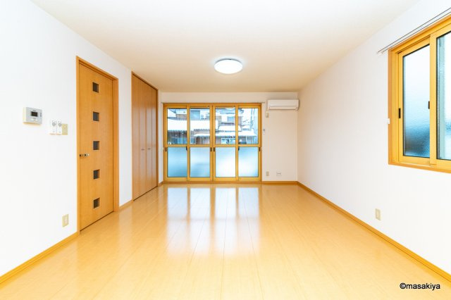 ベル・ジュ・メゾンの居間・リビング