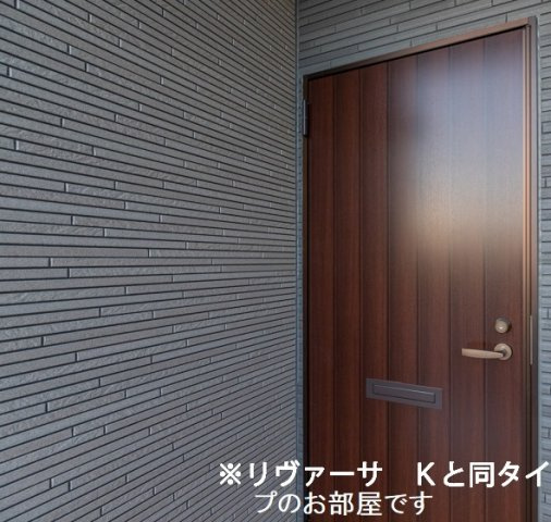 グランド　ライン　Ａのエントランス|ゆとりのあるエントランスです