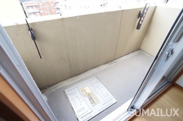 熊本市中央区紺屋今町の賃貸マンションのバルコニー