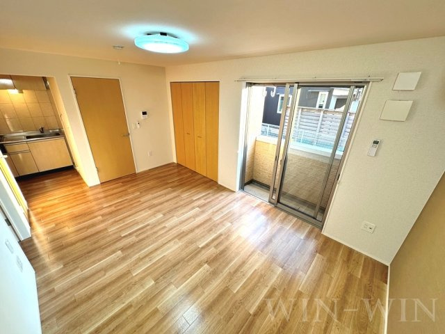 パシフィックパレス向山の居間・リビング