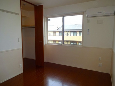 【内装】 | クレッシェンド