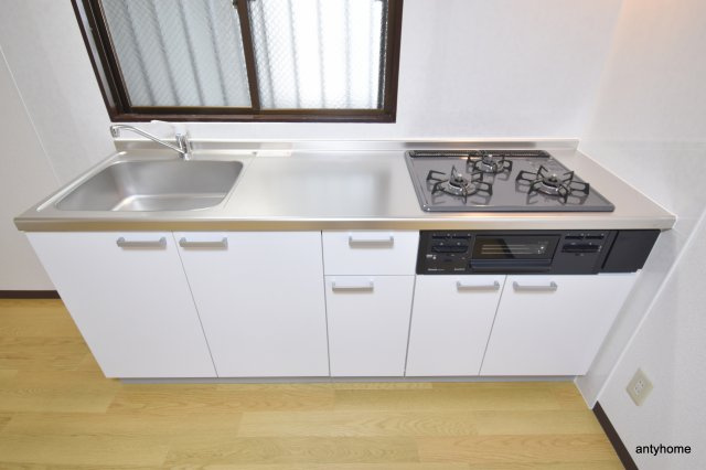 パレス江坂　仲介手数料無料のキッチン