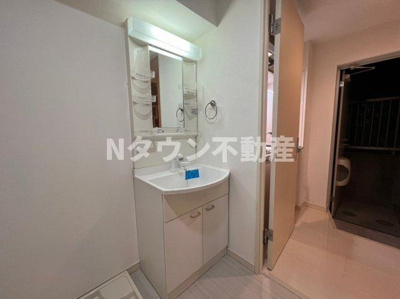 【洗面所】 | エスポワール車道 | 洗面所です