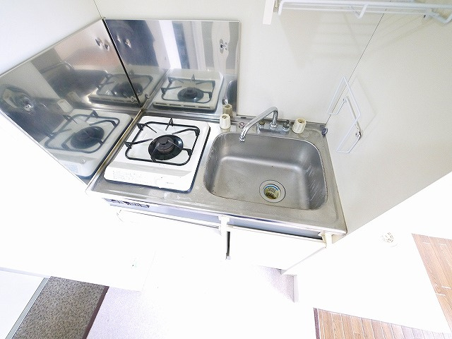 ジュネス神殿のキッチン|お料理しやすいキッチンです