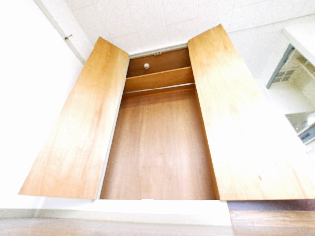 ジュネス神殿の収納|便利な収納スペースです