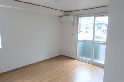 【居間・リビング】 | トゥインクル葵　Ａ棟