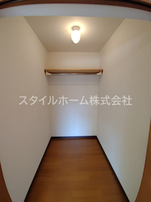 【収納】 | メゾン・サンパティーク | 別部屋写真です。