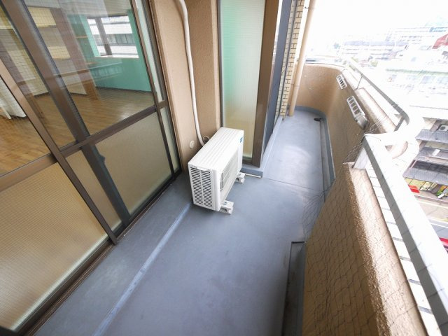 アルファテラスのバルコニー