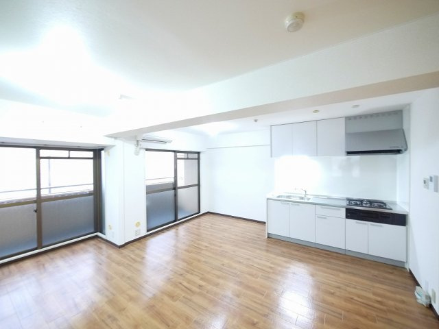 アルファテラスの居間・リビング