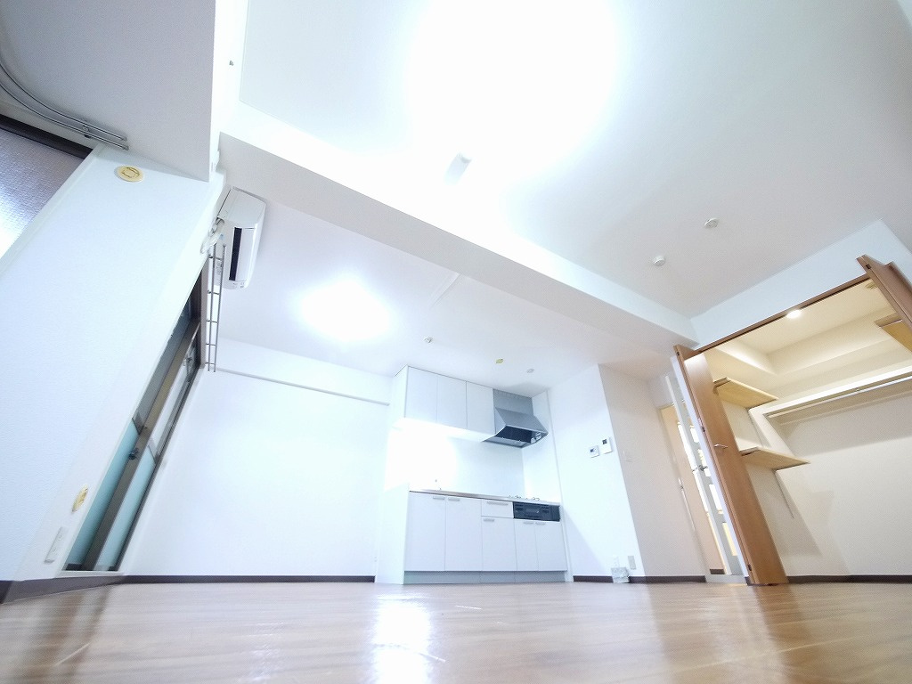 アルファテラスの居間・リビング