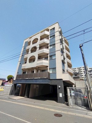 【外観】 | Casa・Conforia（カーサ・コンフォリア） | 「０円で入居も可能♪」お得にお探しするなら不動産すまラボにお任せ下さい♪
〇現地待合わせOK　〇LINE対応可　〇他社物件持込ＯＫ
〇遠隔契約OK　〇お値引き喜んで♪皆様のお問合せをお待ちしています♪