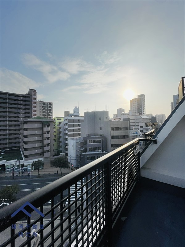 ダイナコート西新の展望