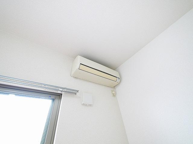 カワサキグランデージの設備|エアコンです
