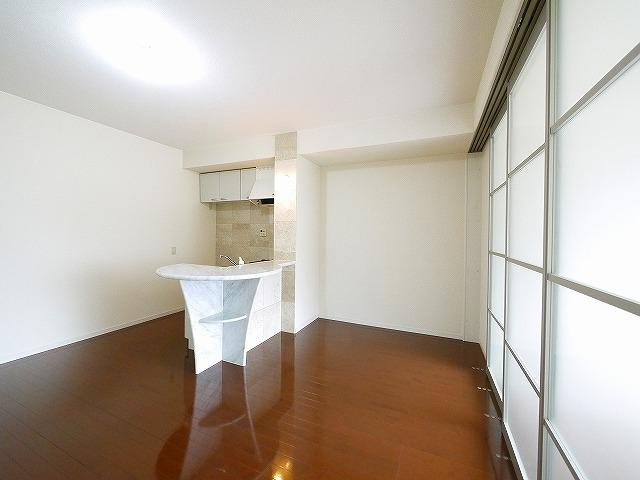 カワサキグランデージの居間・リビング|おしゃれな居間です