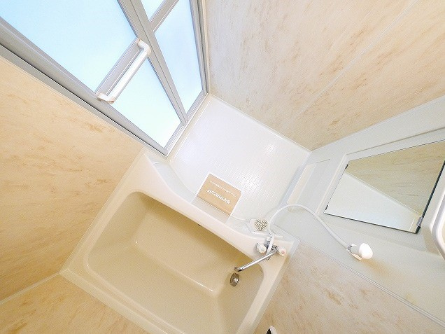 カワサキグランデージの浴室|落ち着いた空間のお風呂です