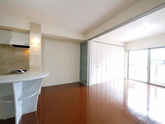 カワサキグランデージの居間・リビング|おしゃれなリビングです