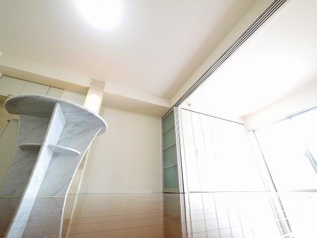 カワサキグランデージの居間・リビング|ゆったり過ごせる居間です