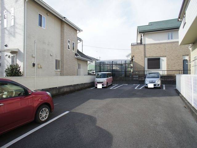 【駐車場】 | シャン リヴェール | 駐車場2台込みです♪