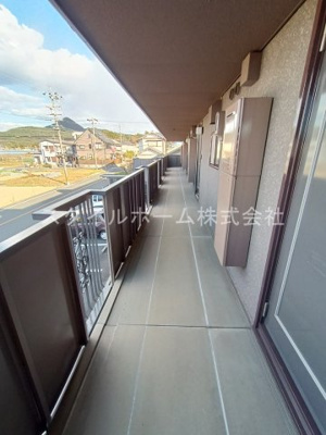 【バルコニー】 | ユトリロ緑ヶ丘