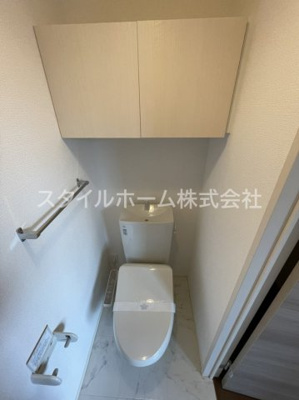 【トイレ】 | Ｓｔｒａｈｌ　Ａ | 別部屋写真です。