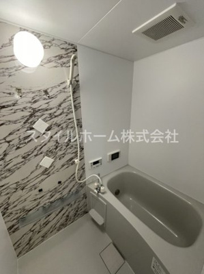 【浴室】 | Ｓｔｒａｈｌ　Ａ | 別部屋写真です。