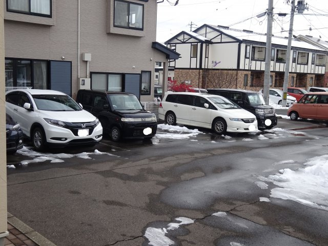 ローヌの駐車場