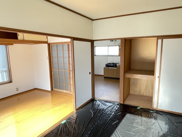 サントピア桧町Ⅰの寝室|開放的な寝室です