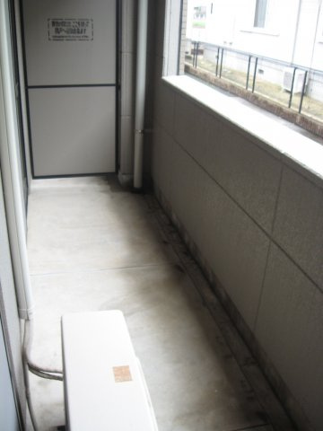 プロニティ小森野Ⅱ【キャッシュバック対象物件】のバルコニー|開放的で明るい空間を演出してくれるバルコニーです