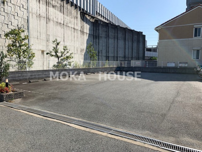 【駐車場】 | グレイスコートD棟