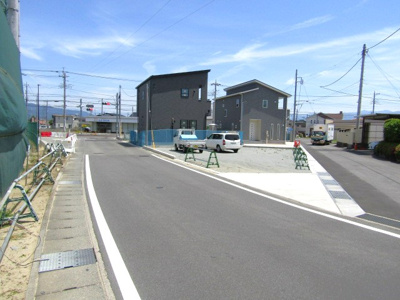 【前面道路含む現地写真】 | エンゼルハウス甲斐市篠原② | 前面道路含む現地写真です