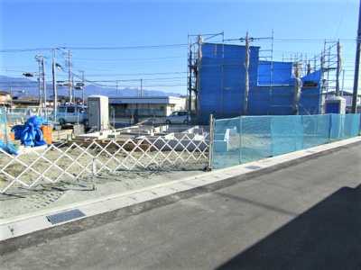 【前面道路含む現地写真】 | エンゼルハウス甲斐市篠原④ | 前面道路含む現地写真です