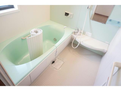 【浴室】 | レジデンスアルタⅢ | 同型の別部屋です