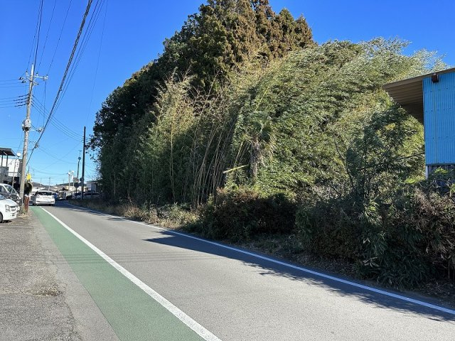 【前面道路含む現地写真】