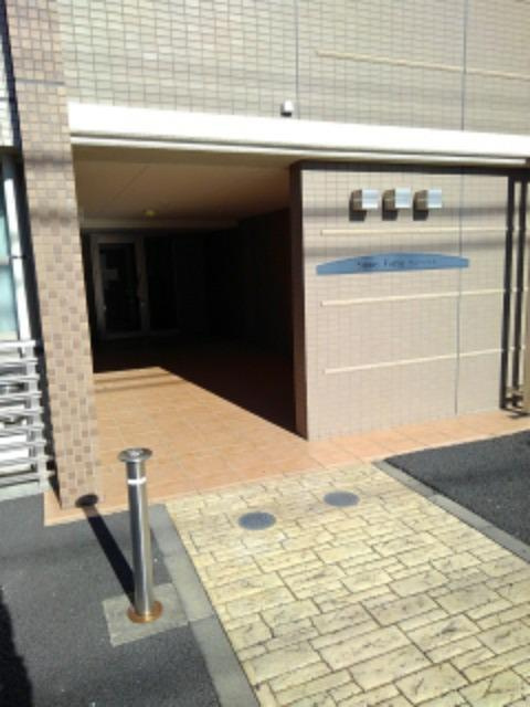 サニーフォルネのエントランス