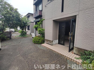 【エントランス】 | サンシャインハイツ　A棟