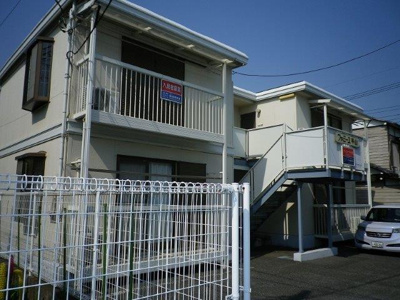 【外観】 | ファミーユ平山