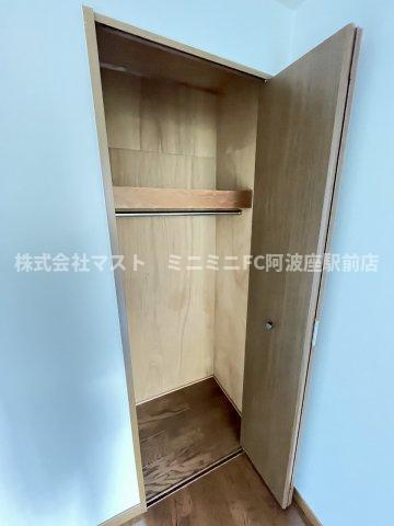 クイーンズコート阿波座の収納