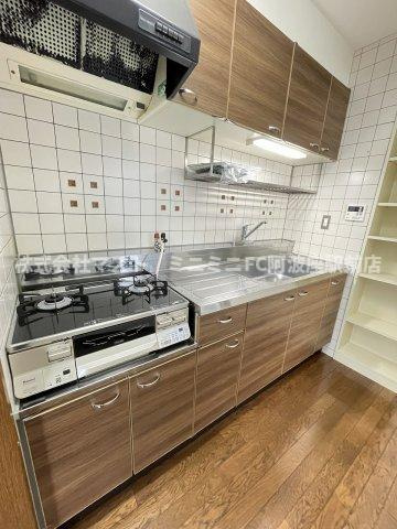 クイーンズコート阿波座のキッチン