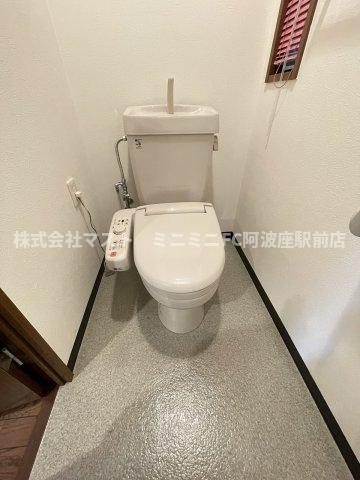 クイーンズコート阿波座のトイレ